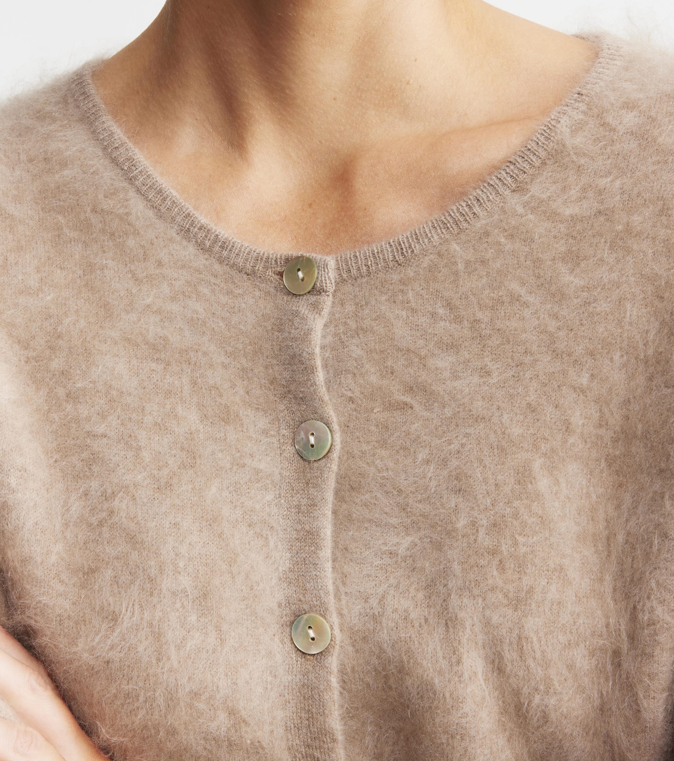 Brushed Cashmere Relaxed Cardigan - Walnut