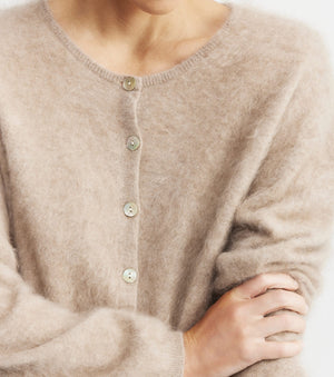Brushed Cashmere Relaxed Cardigan - Walnut