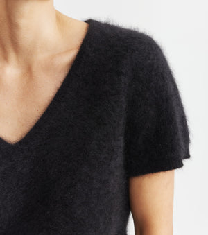 Brushed Cashmere V Tee - Black