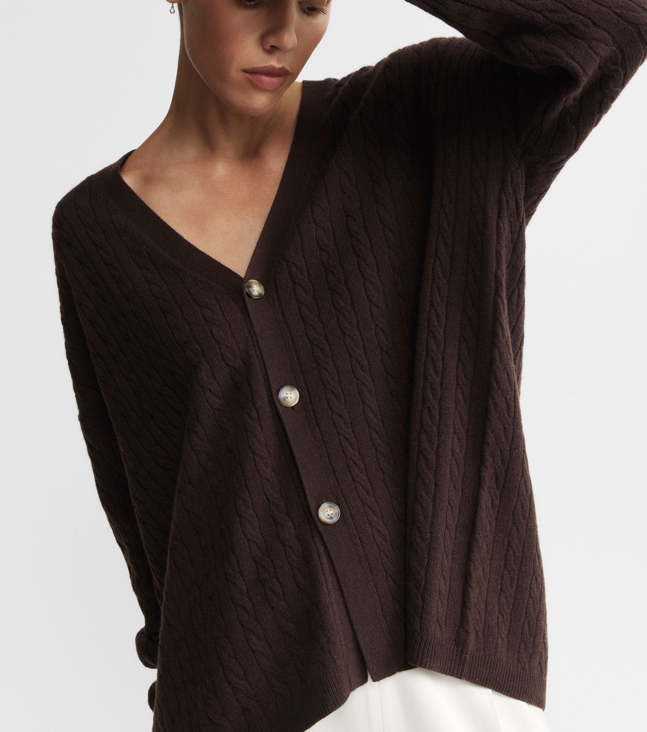Relaxed Cashmere Cable Cardigan - Cacao