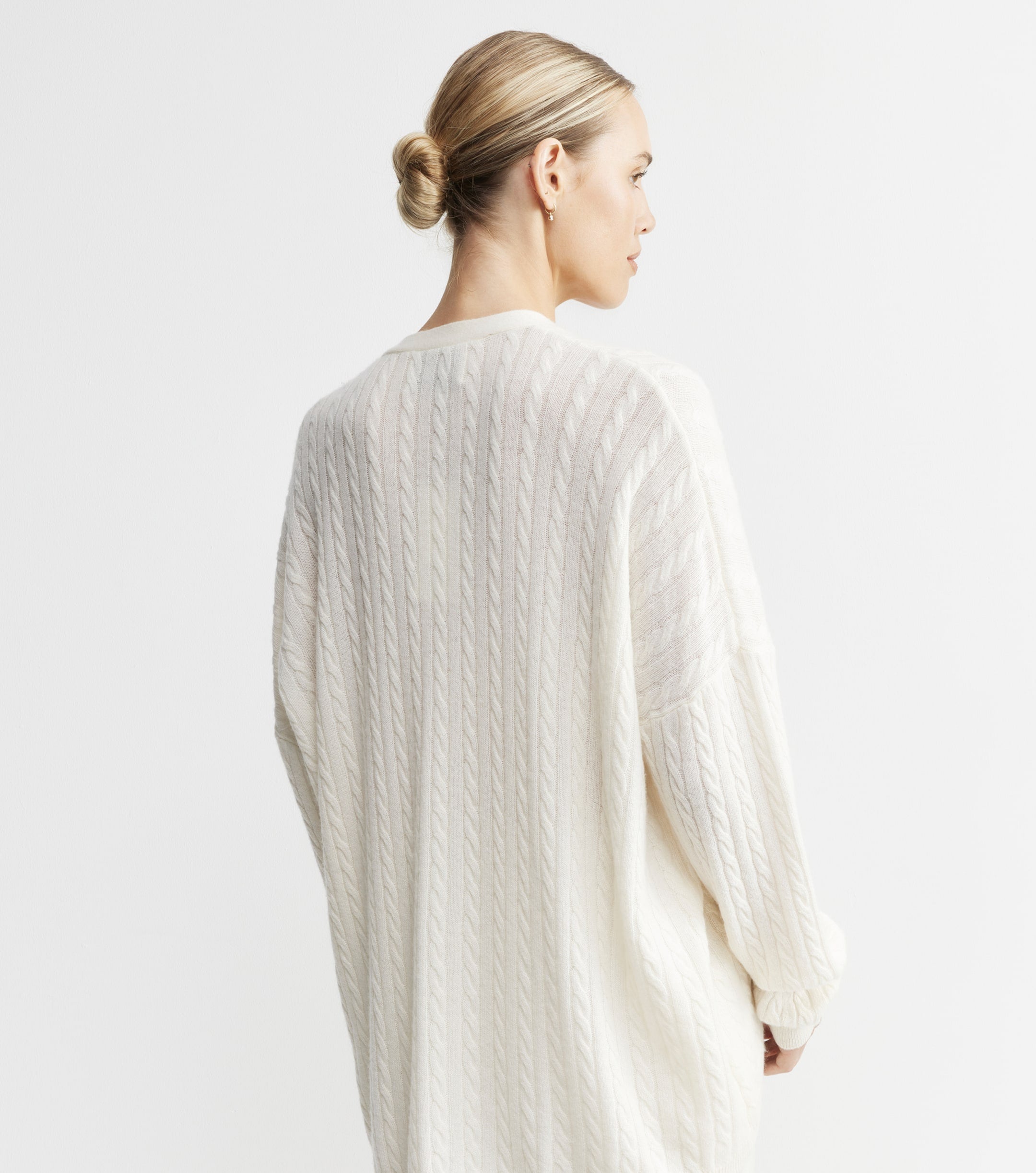 Relaxed Cashmere Cable Cardigan - Cream
