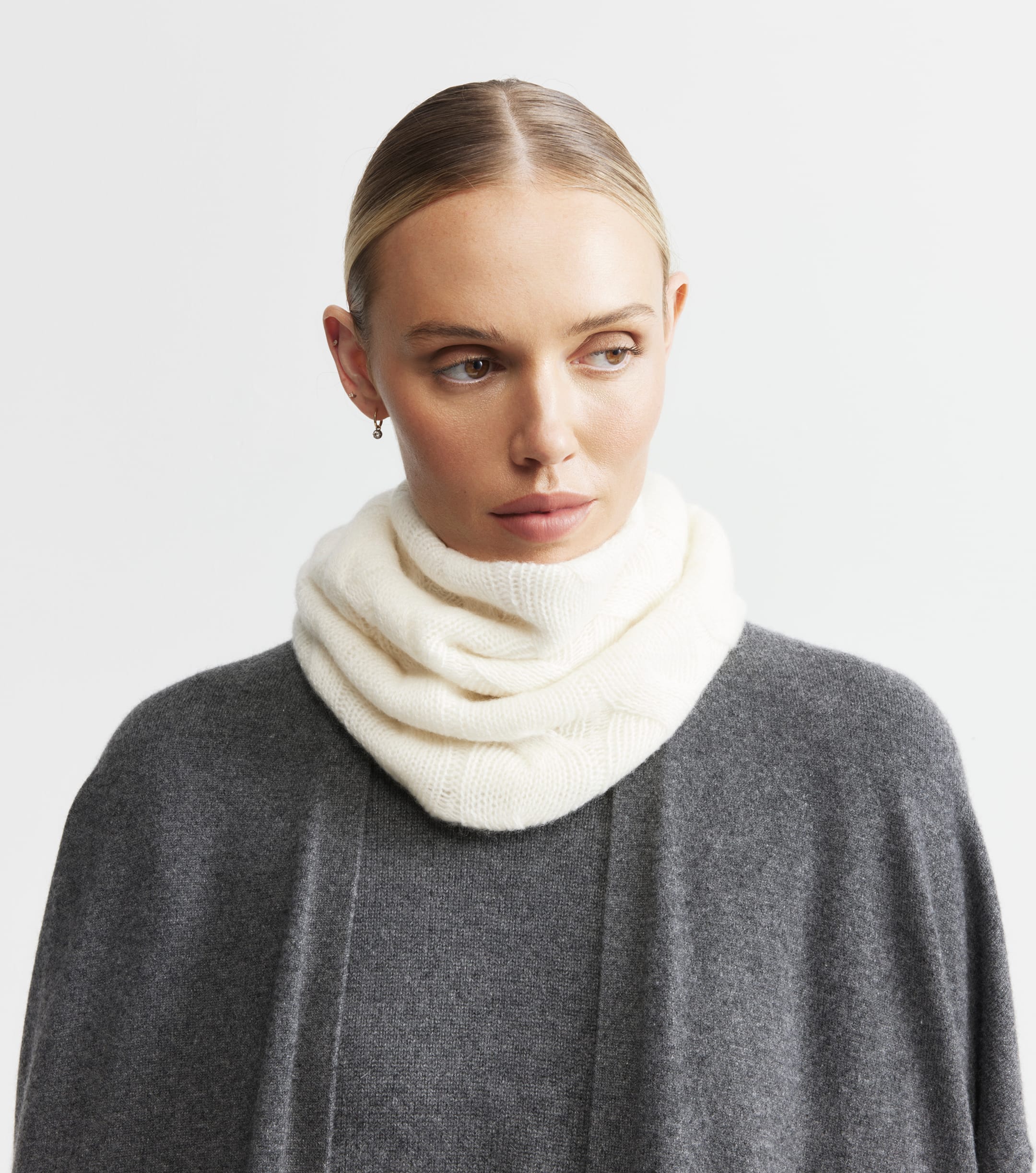 Cashmere Cable Snood - Cream