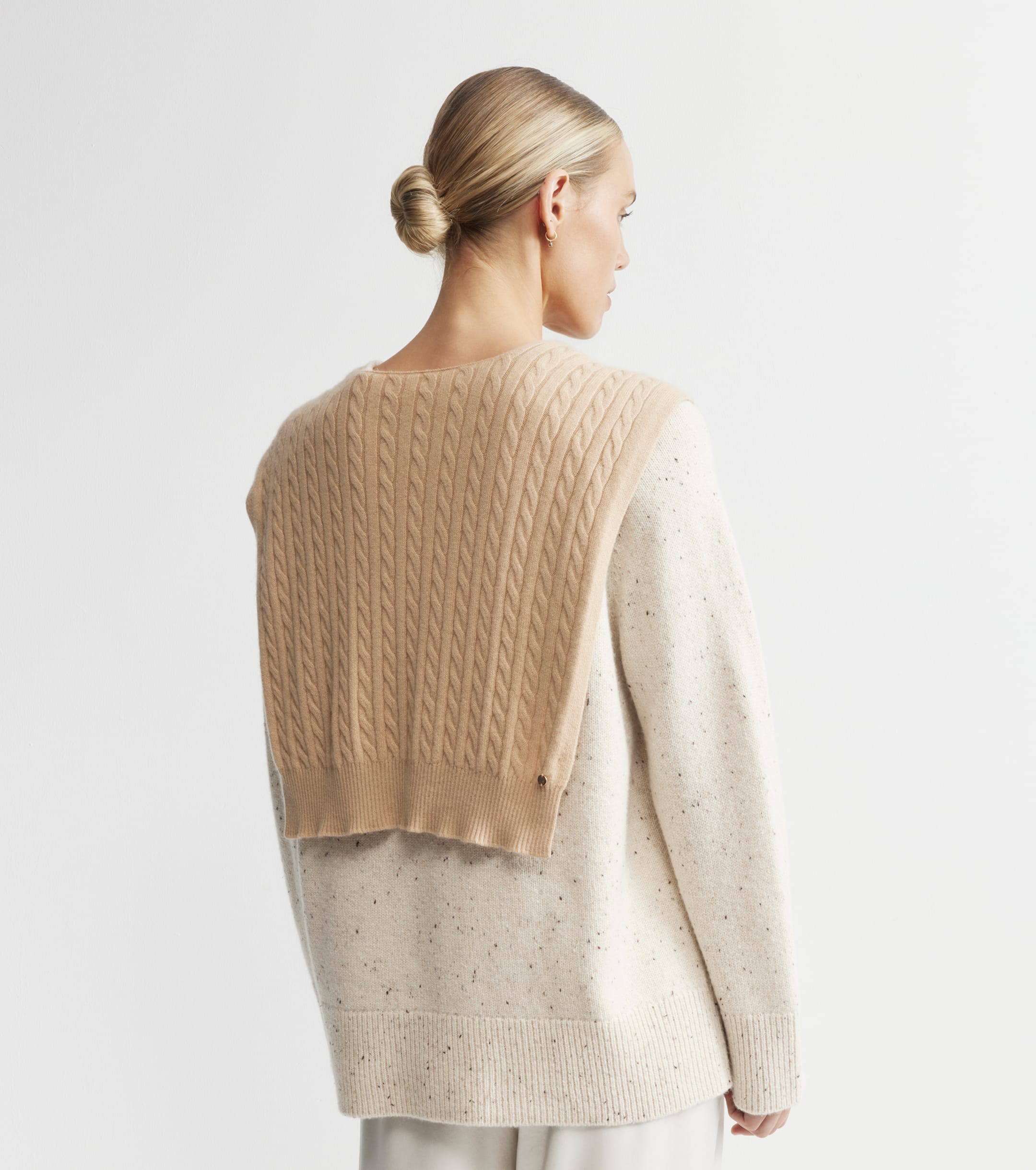 Cashmere Cable Sweater Scarf - Camel