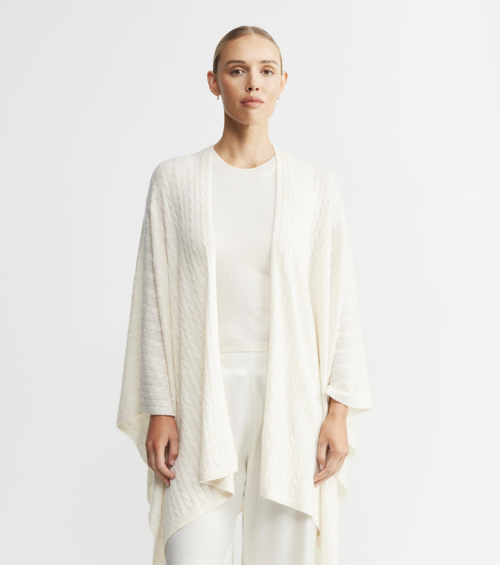 Cashmere Cable Cape - Cream