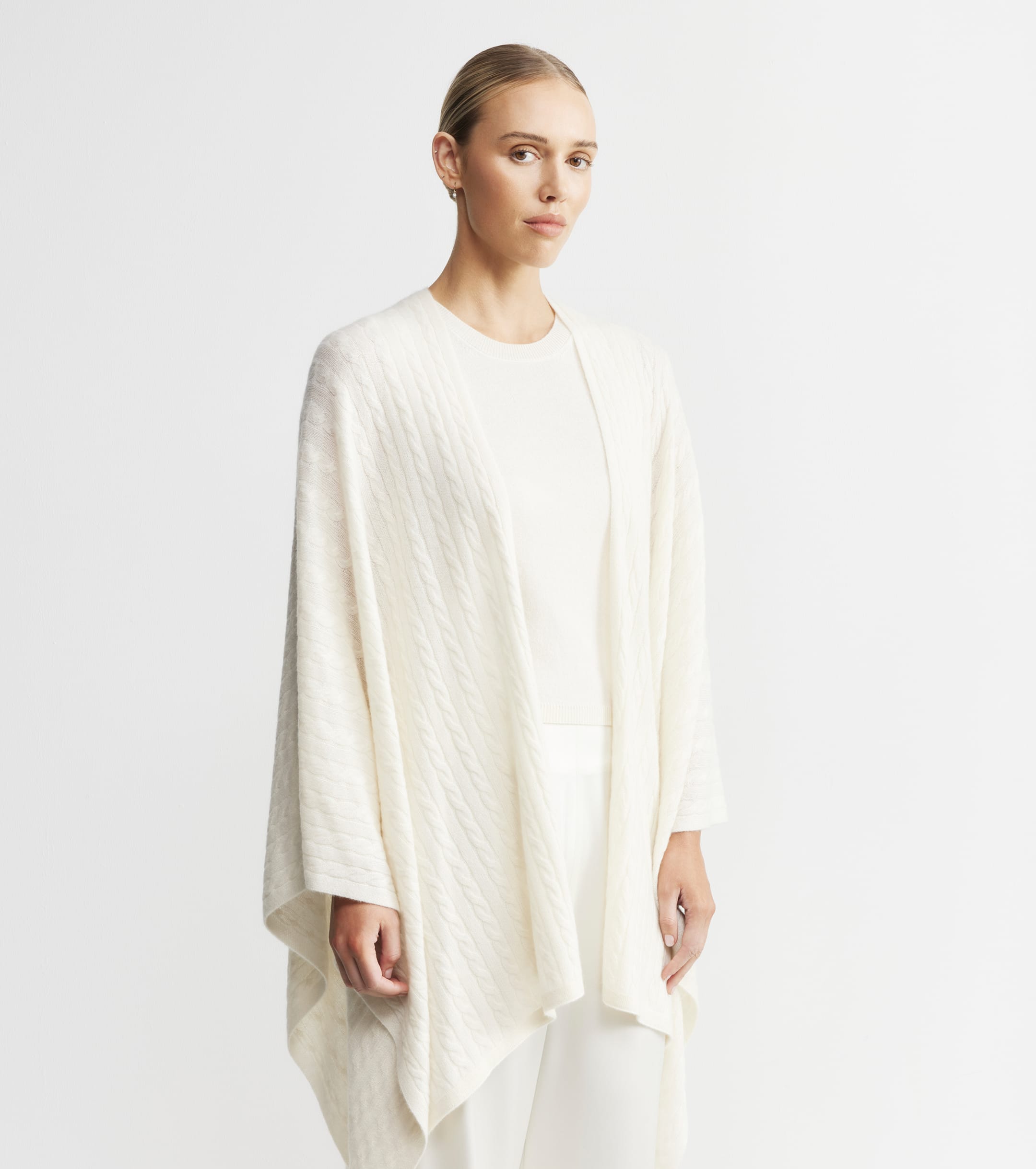 Cashmere Cable Cape - Cream