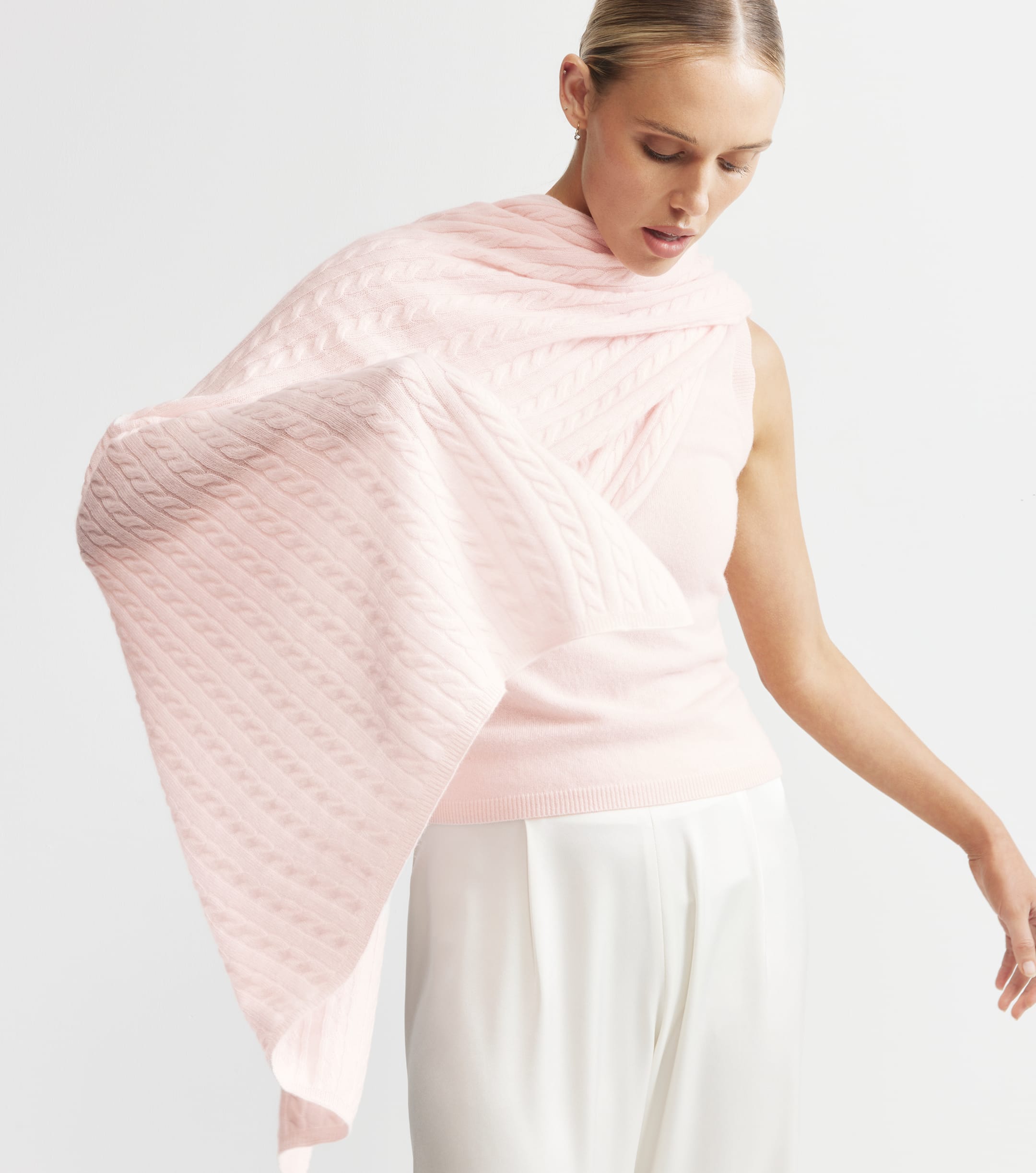 Cashmere Cable Travel Wrap - Powder Pink