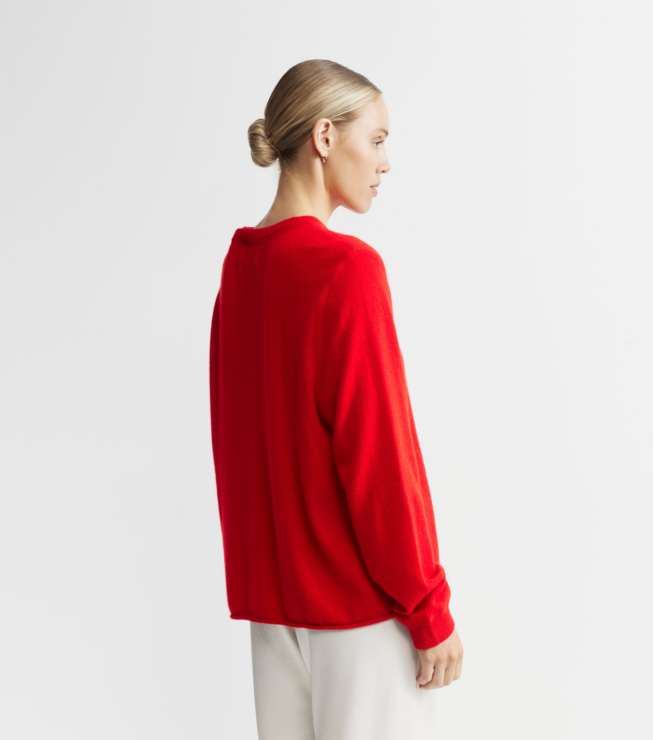 Cashmere Featherweight Oversize Crew - Red