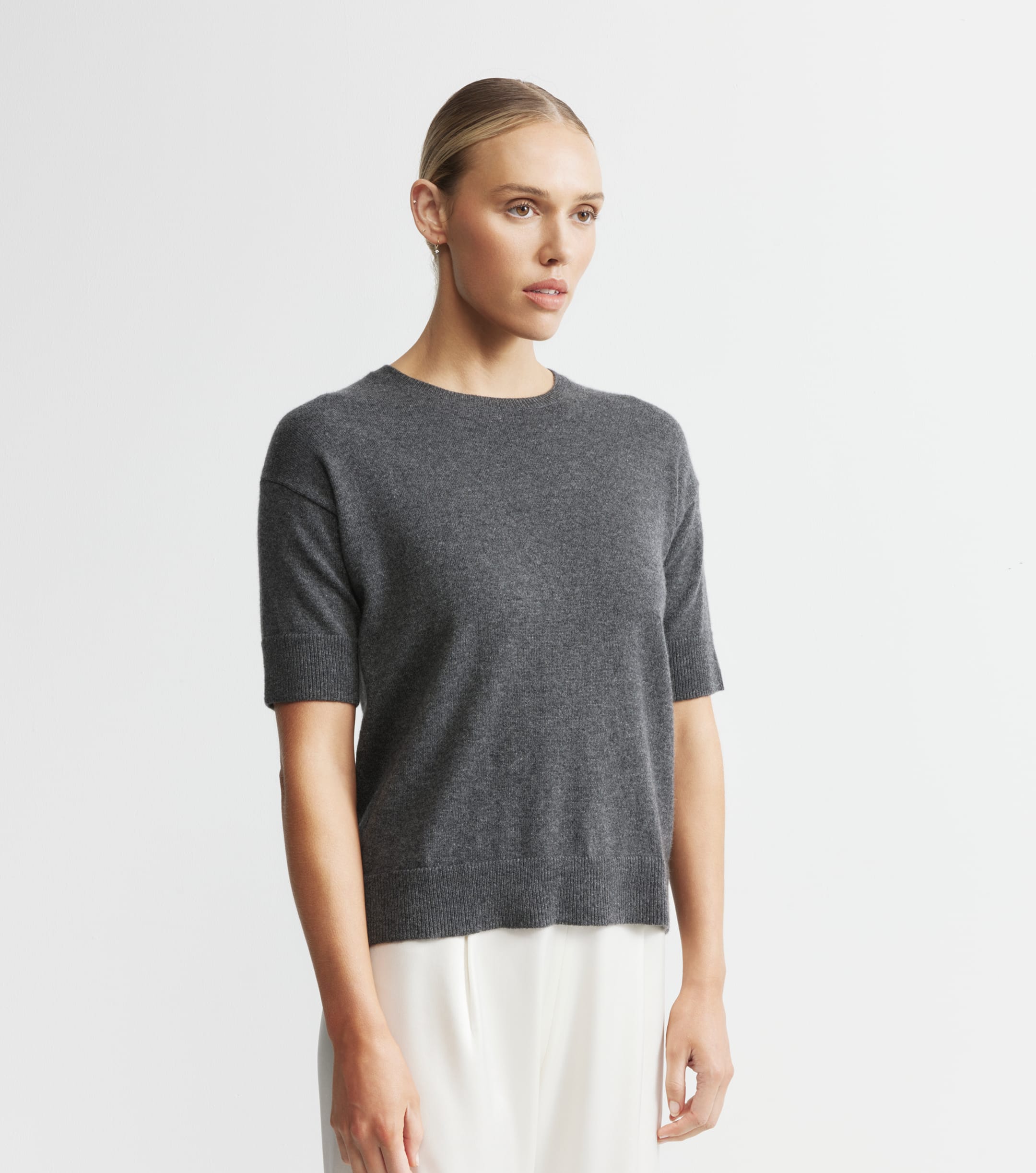 Essential Cashmere Crew Tee - Graphite