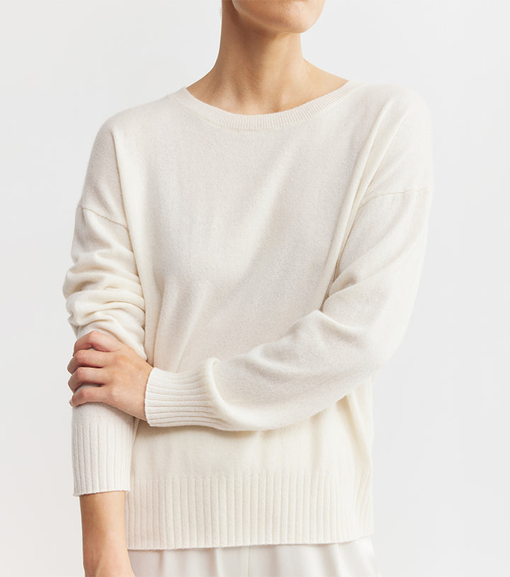 Essential Cashmere Relaxed Crew Neck - Cream