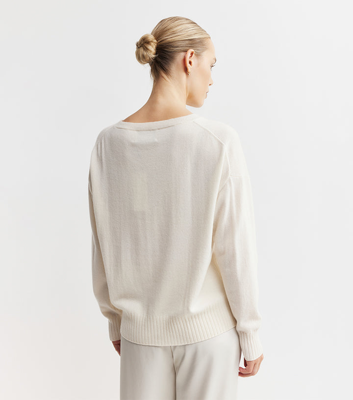 Essential Cashmere Relaxed Crew Neck - Cream