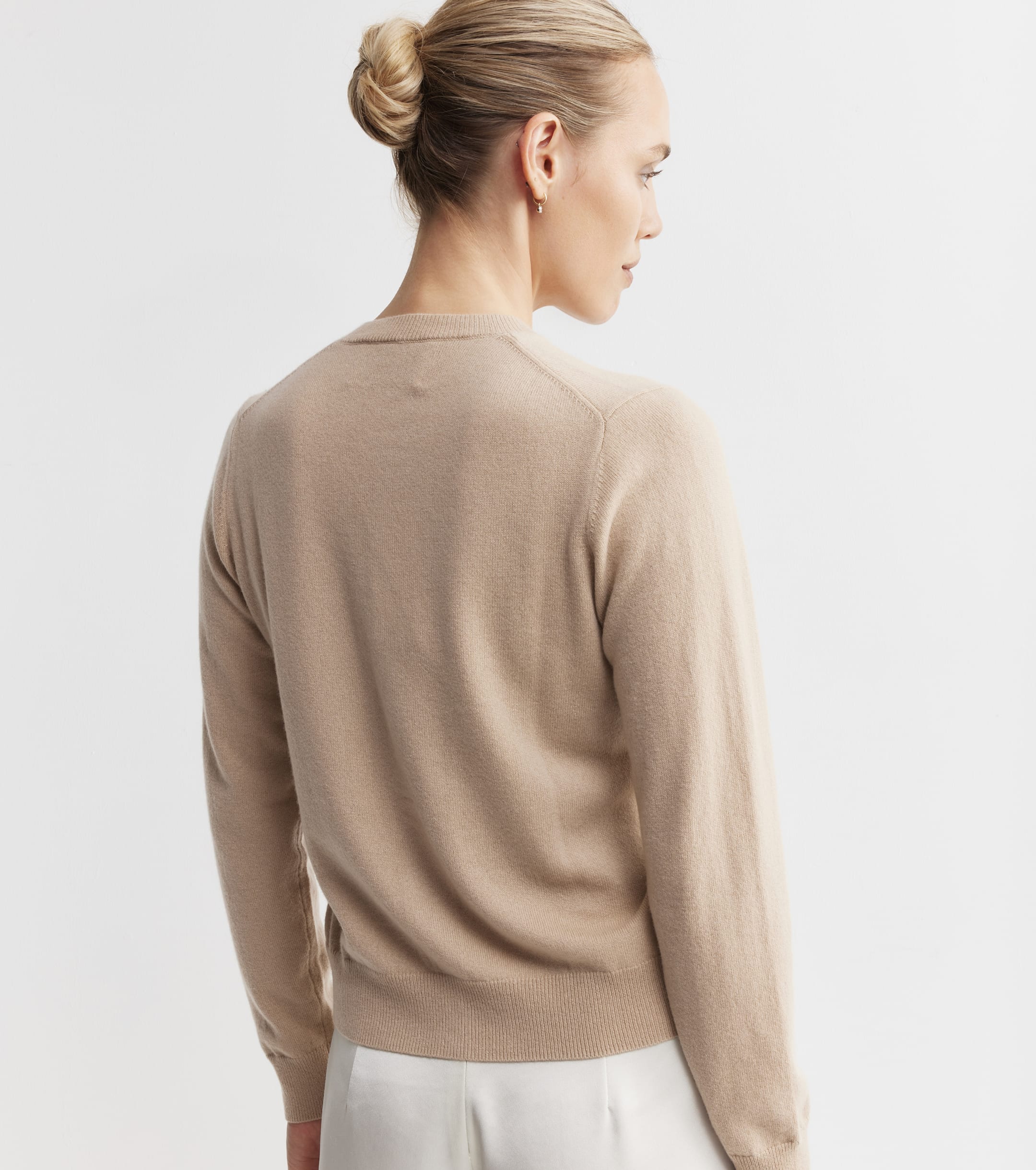 Essential Cashmere Crew Cardigan - Camel