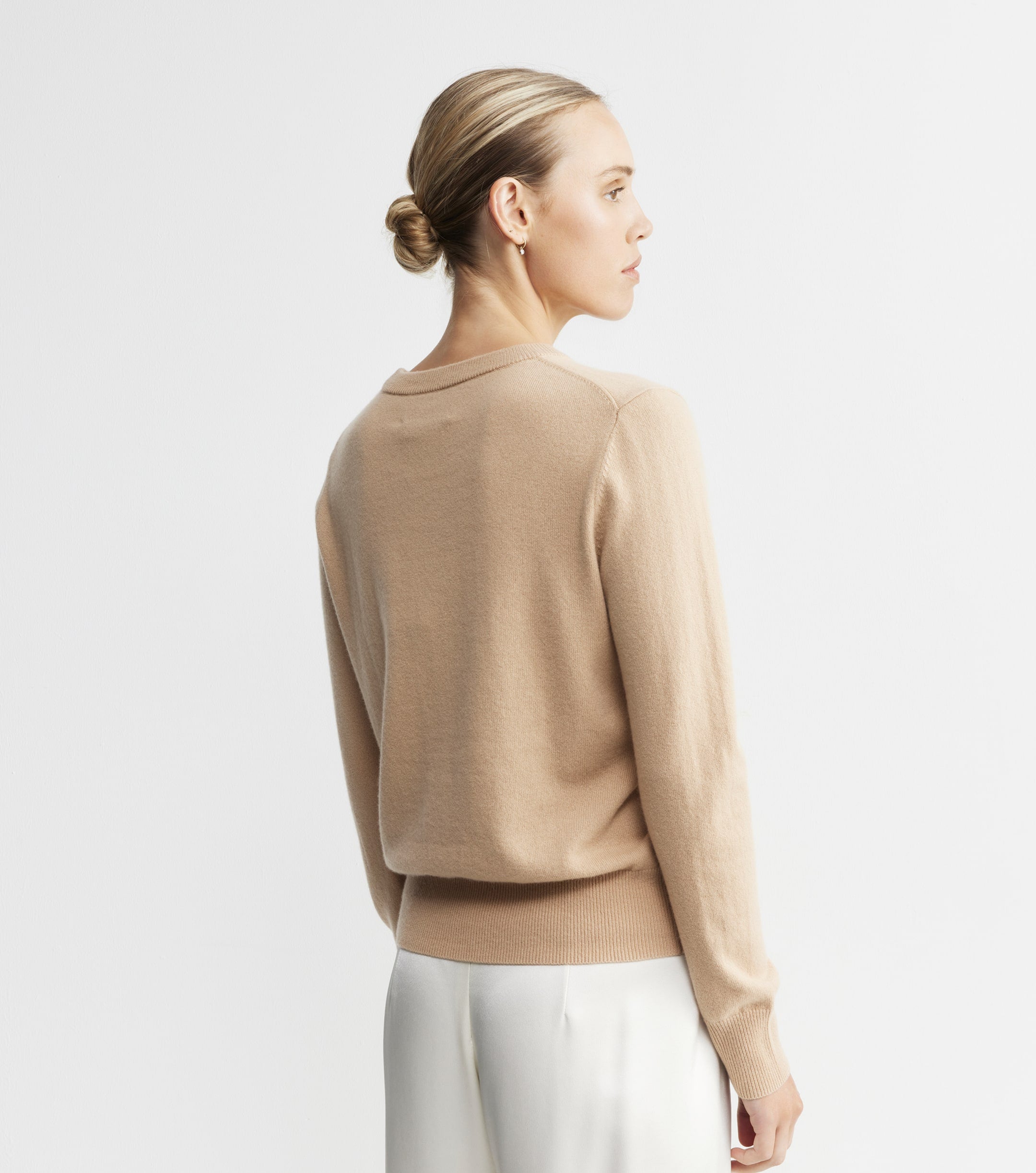 Essential Cashmere Rib Crew Sweater - Camel