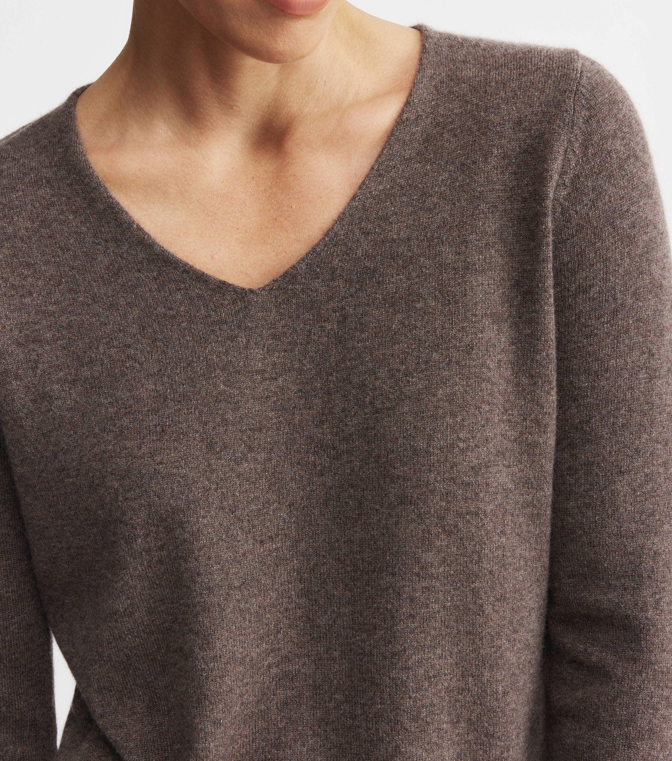 Essential Cashmere V Sweater - Brown Melange