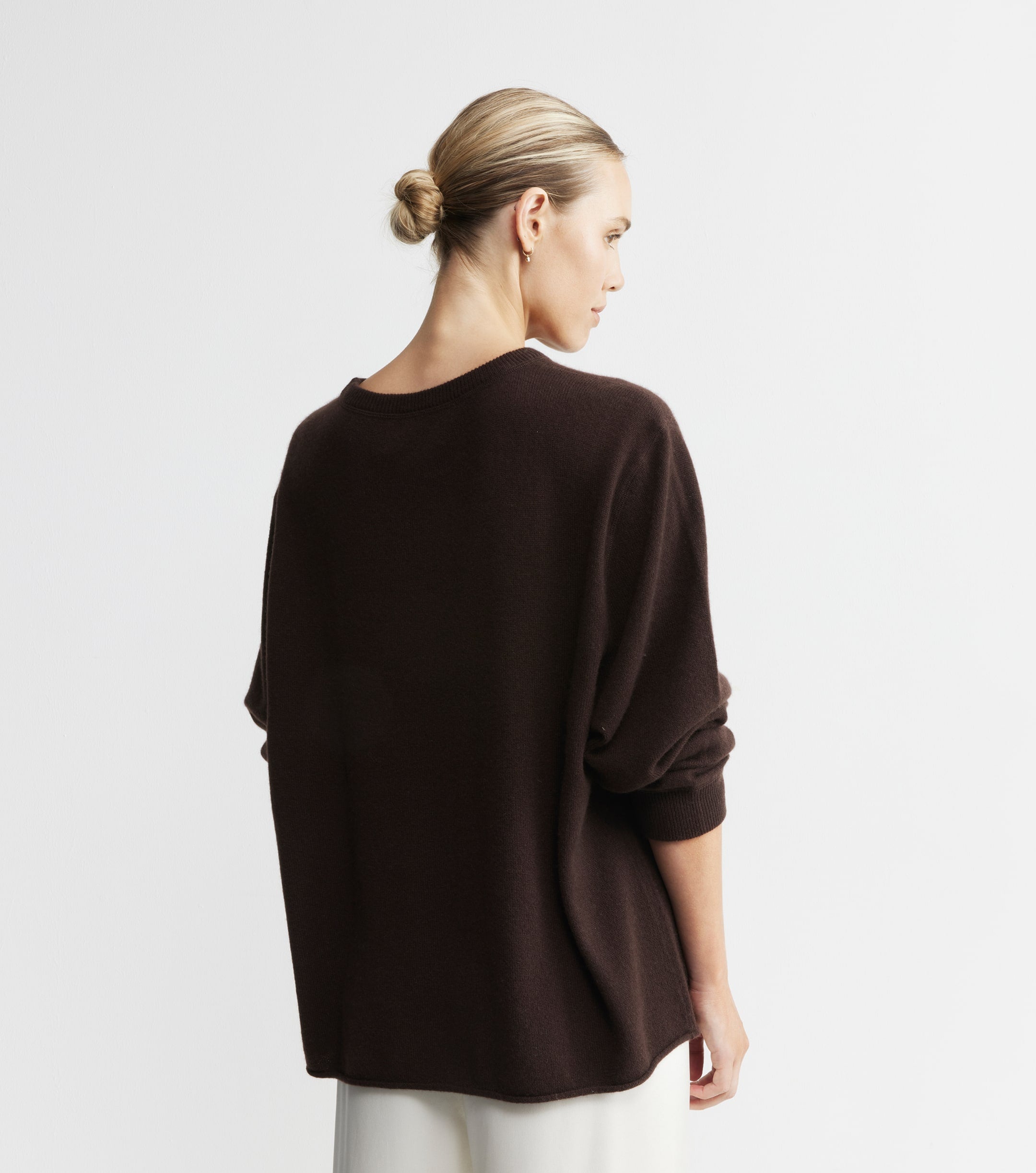 Cashmere Featherweight Oversize Crew - Cacao