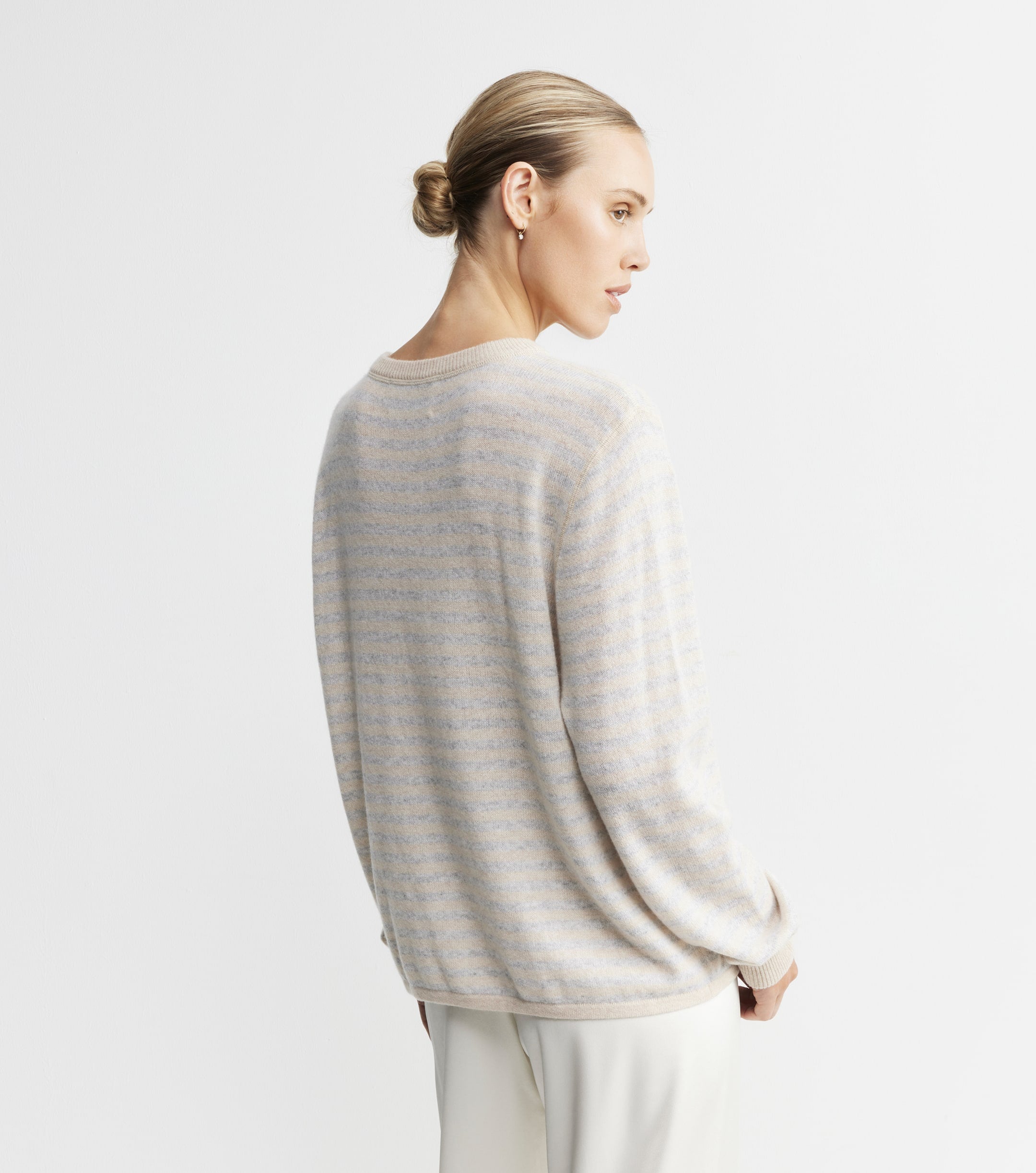 Cashmere Featherweight Oversize Stripe Crew - Grey Marle/Sand