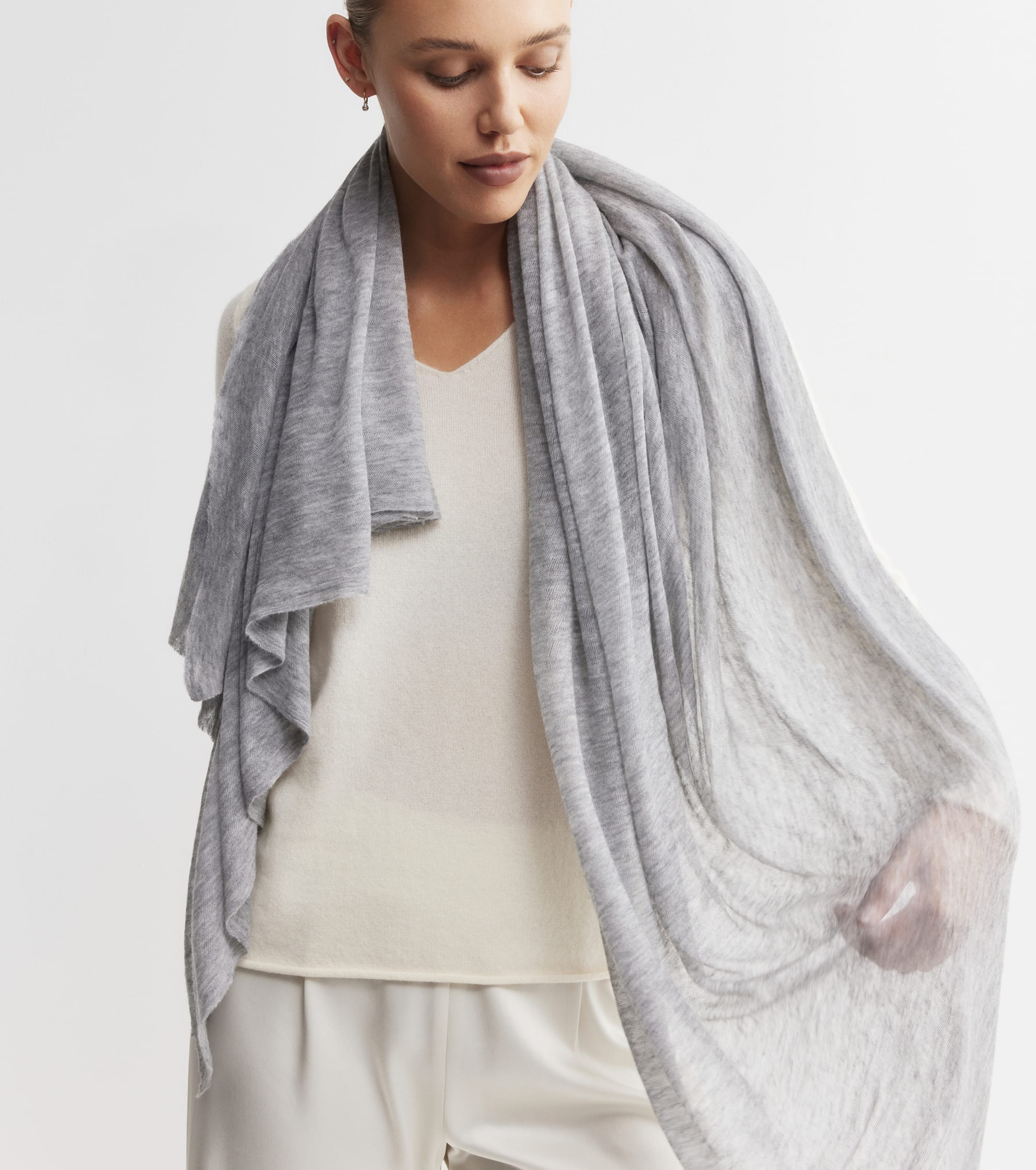Cashmere Fine Diagonal Wrap - Grey Marle