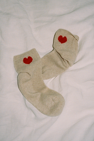 Cashmere Heart Socks - Sand/Red