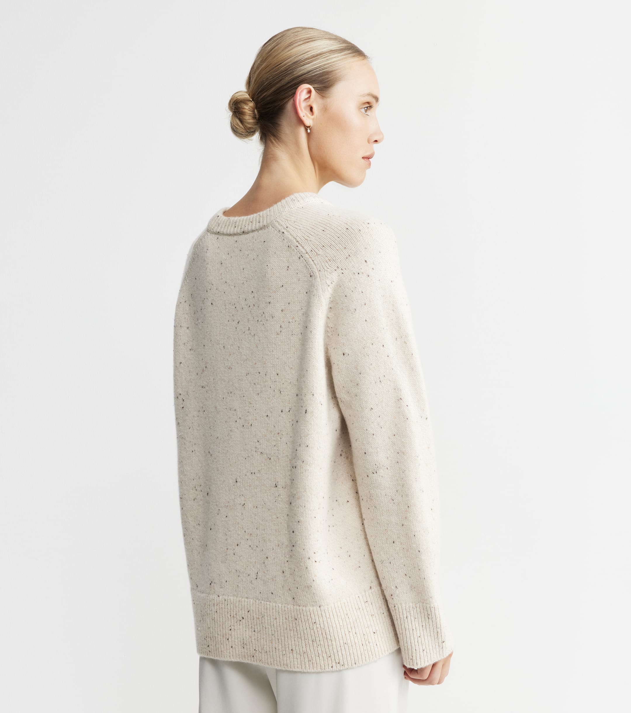 Luxe Cashmere Saddle Crew Sweater - Cream Speckle