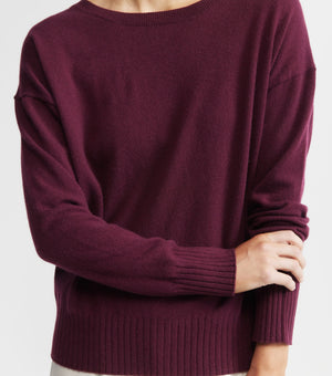 Essential Cashmere Relaxed Crew Neck - Burgundy