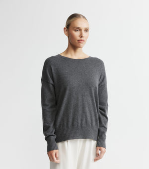 Essential Cashmere Relaxed Crew Neck - Graphite