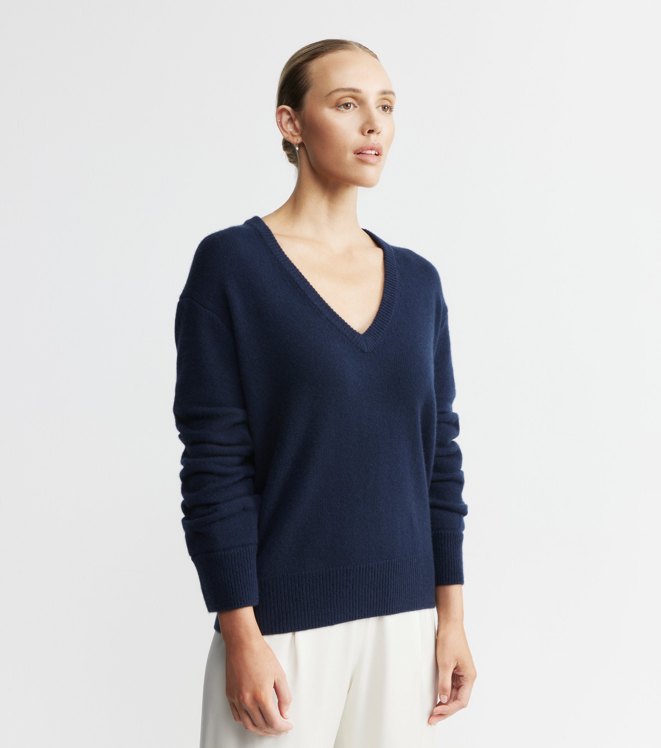 Cashmere V Neck with Ruched Sleeve - Navy
