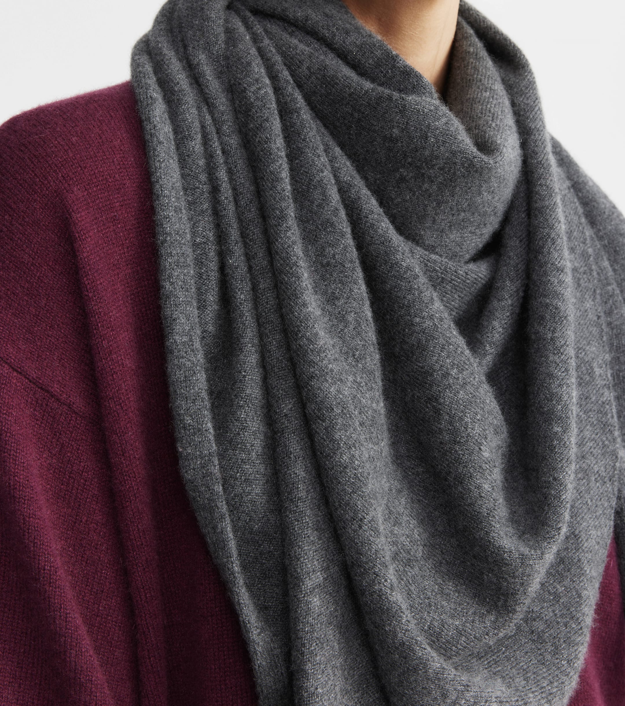 Cashmere Triangle Scarf - Graphite