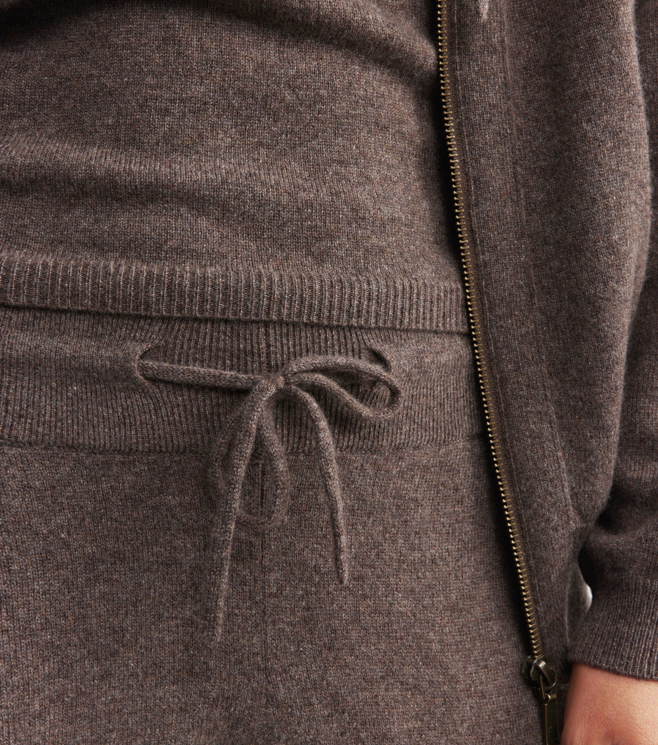 Essential Cashmere Jogger - Brown Melange