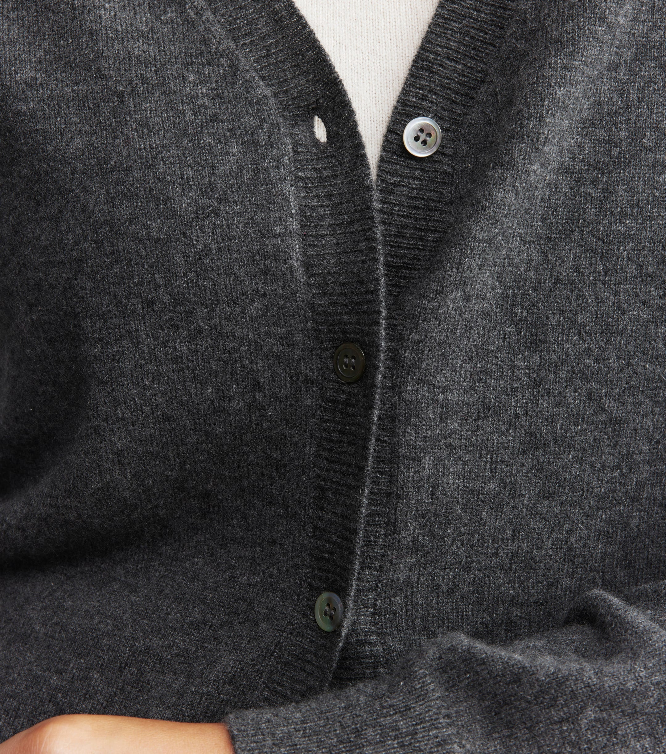 Essential Cashmere V Cardigan - Graphite