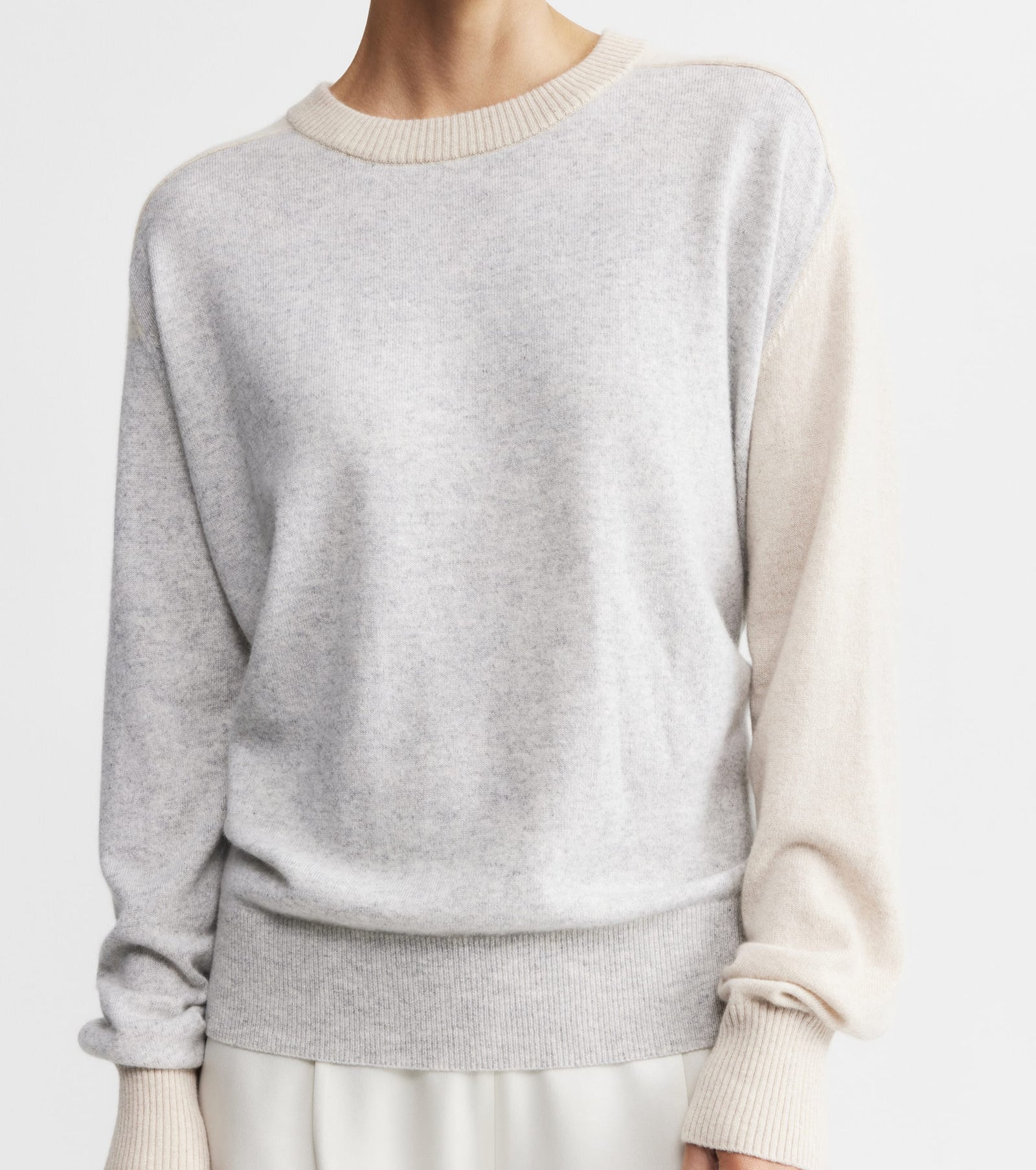 Cashmere Two Tone Saddle Sweater - Grey Melange/Sand