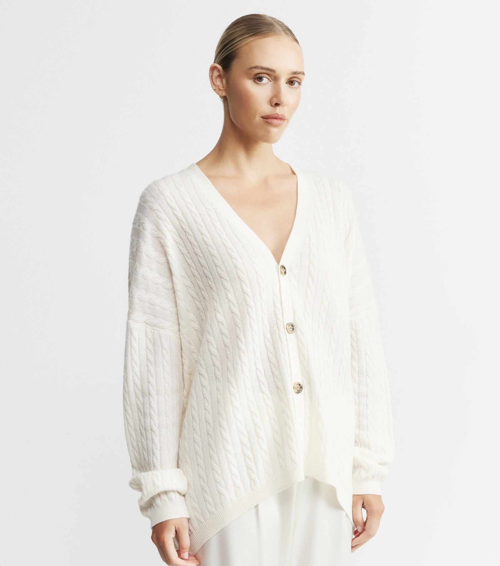 Relaxed Cashmere Cable Cardigan - Cream