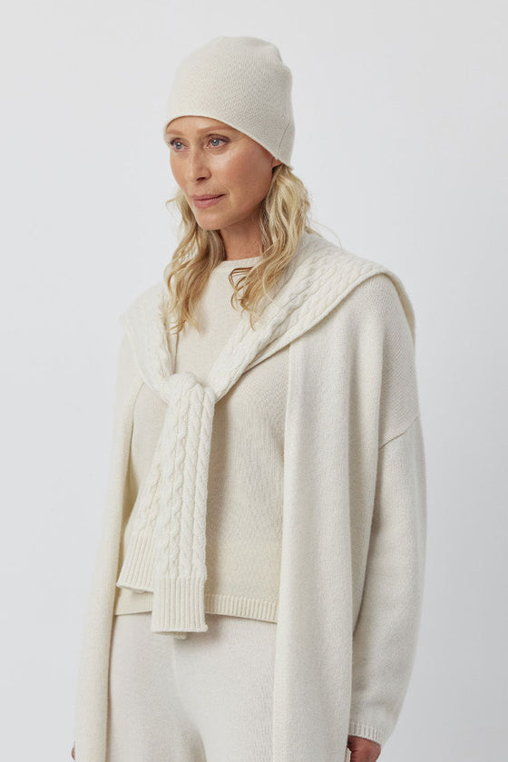 Cable Sweater Scarf - Cream