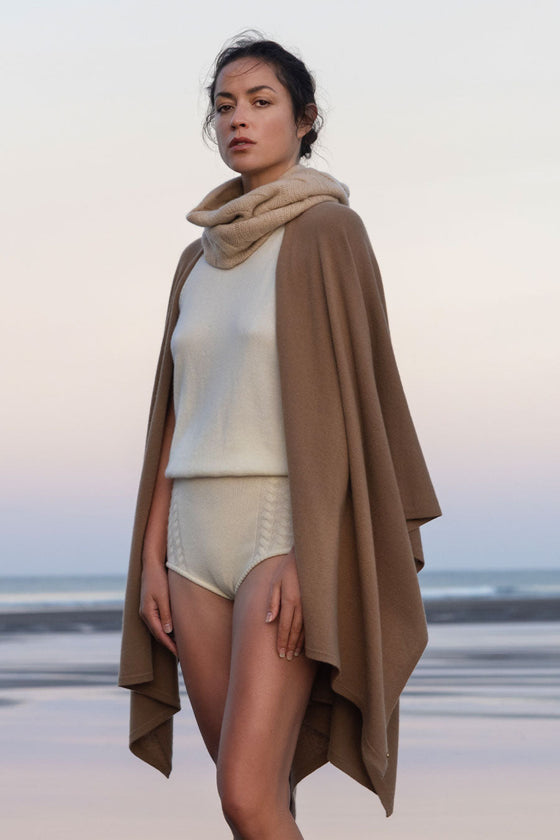 Cashmere Cape - Deep Camel