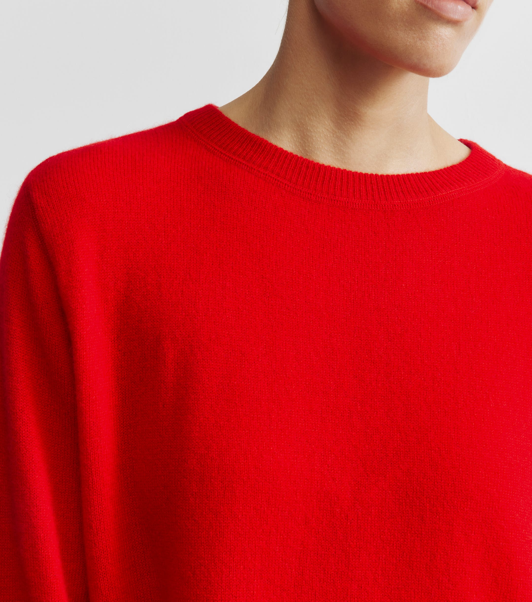 Cashmere Featherweight Oversize Crew - Red