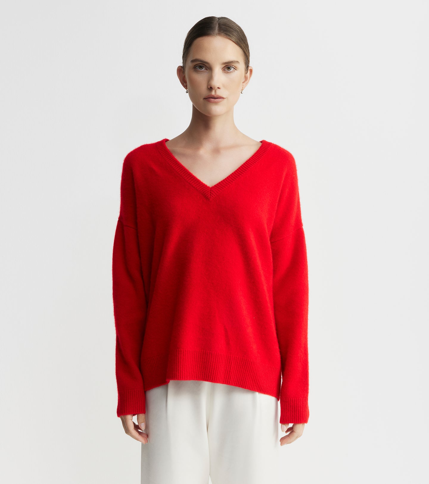 Cloud Cashmere V Sweater - Red