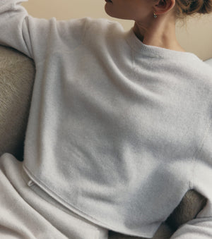 Cloud Cashmere Shrunken Crew - Pebble