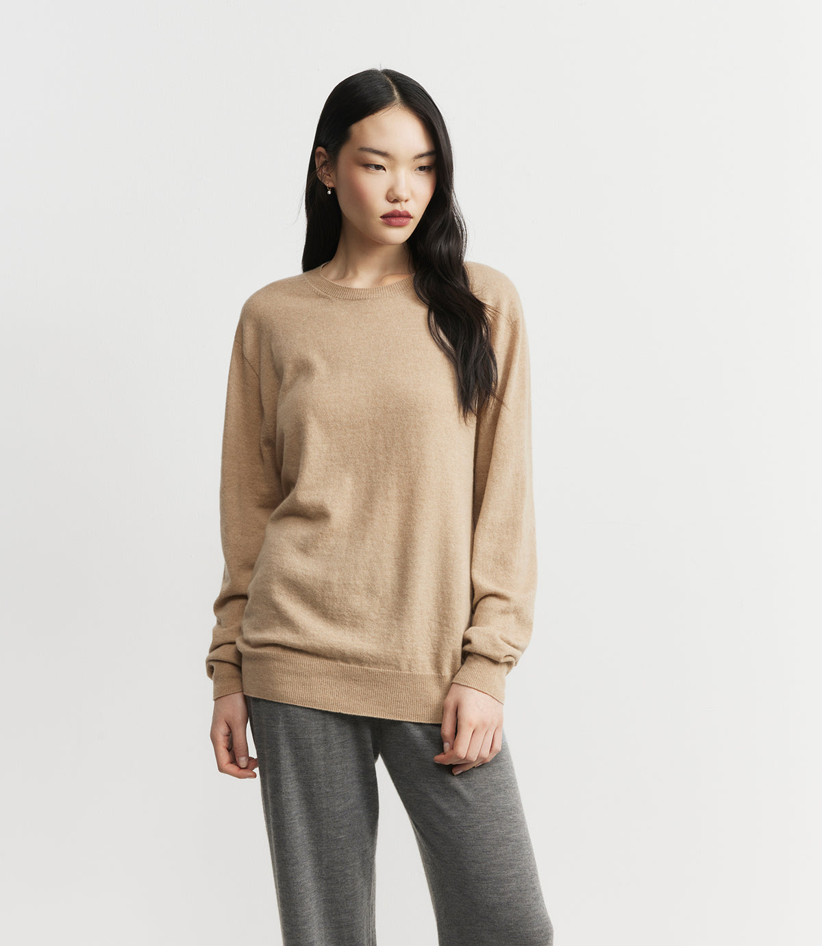 Signature Relaxed Cashmere Crew Neck - Birch