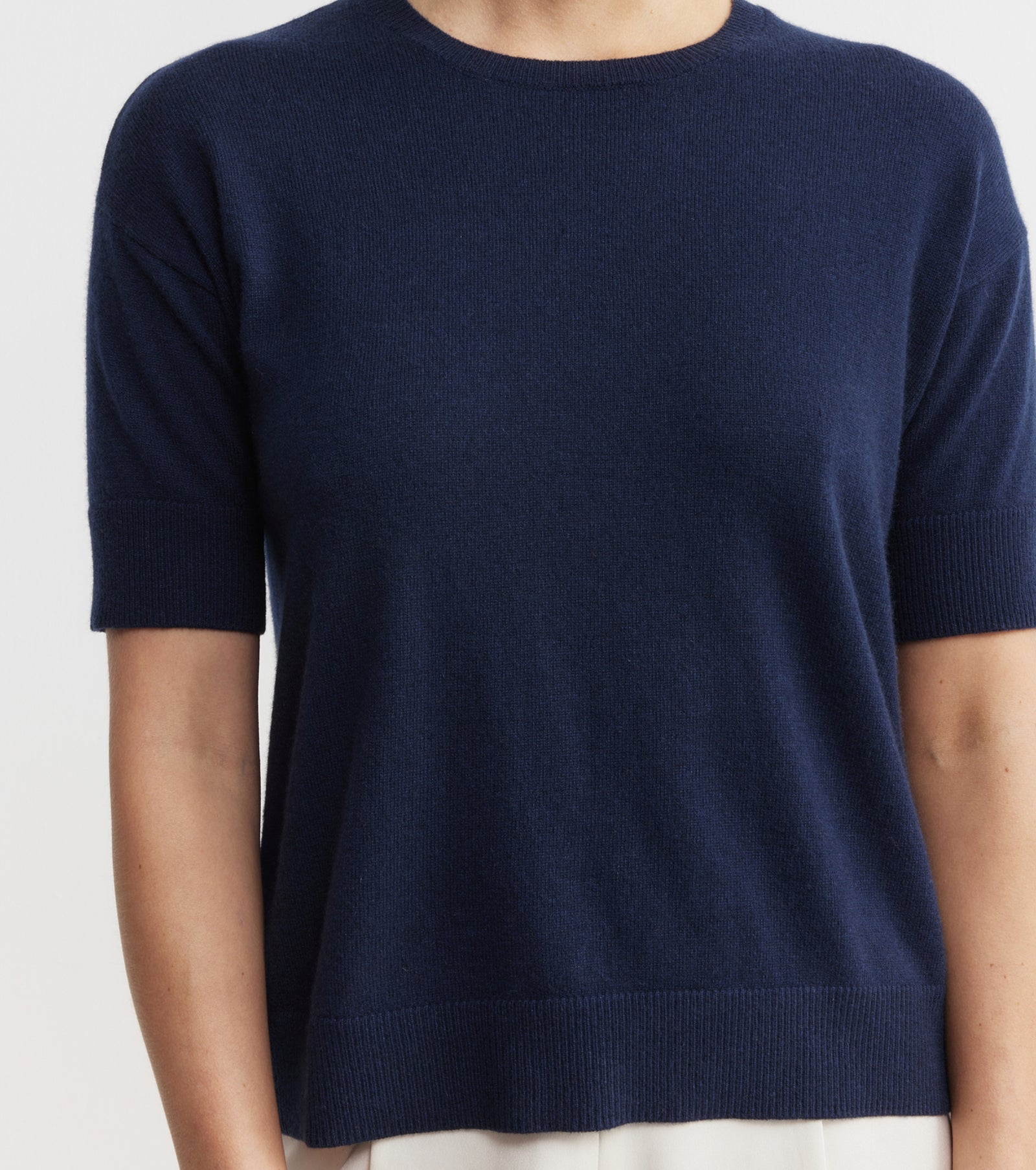 Essential Cashmere Crew Tee - Navy