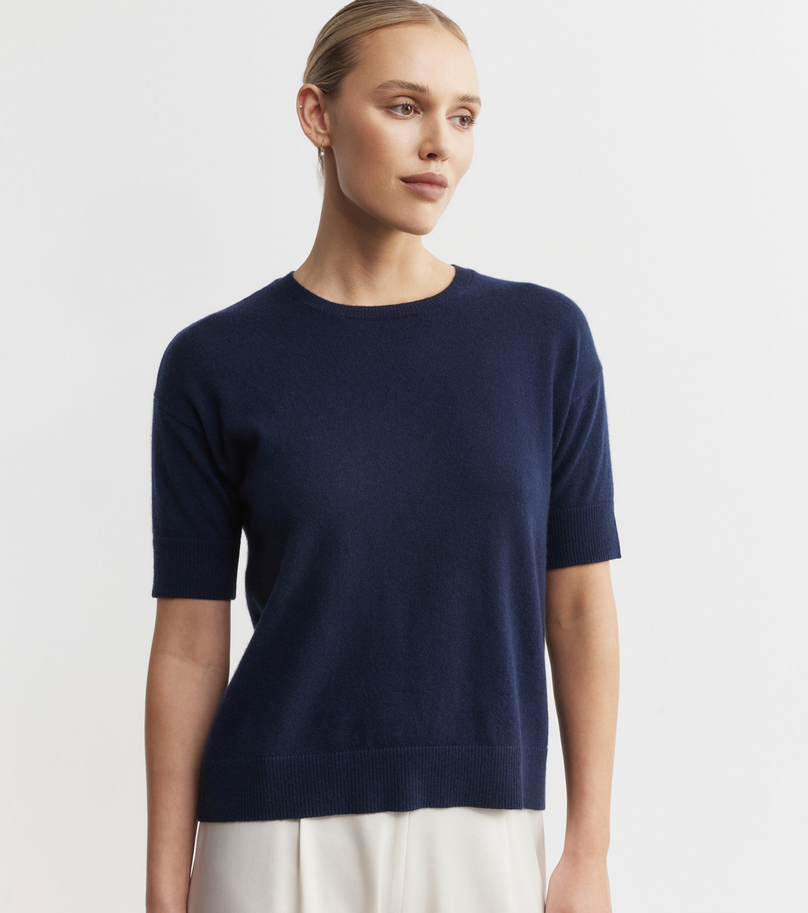 Essential Cashmere Crew Tee - Navy