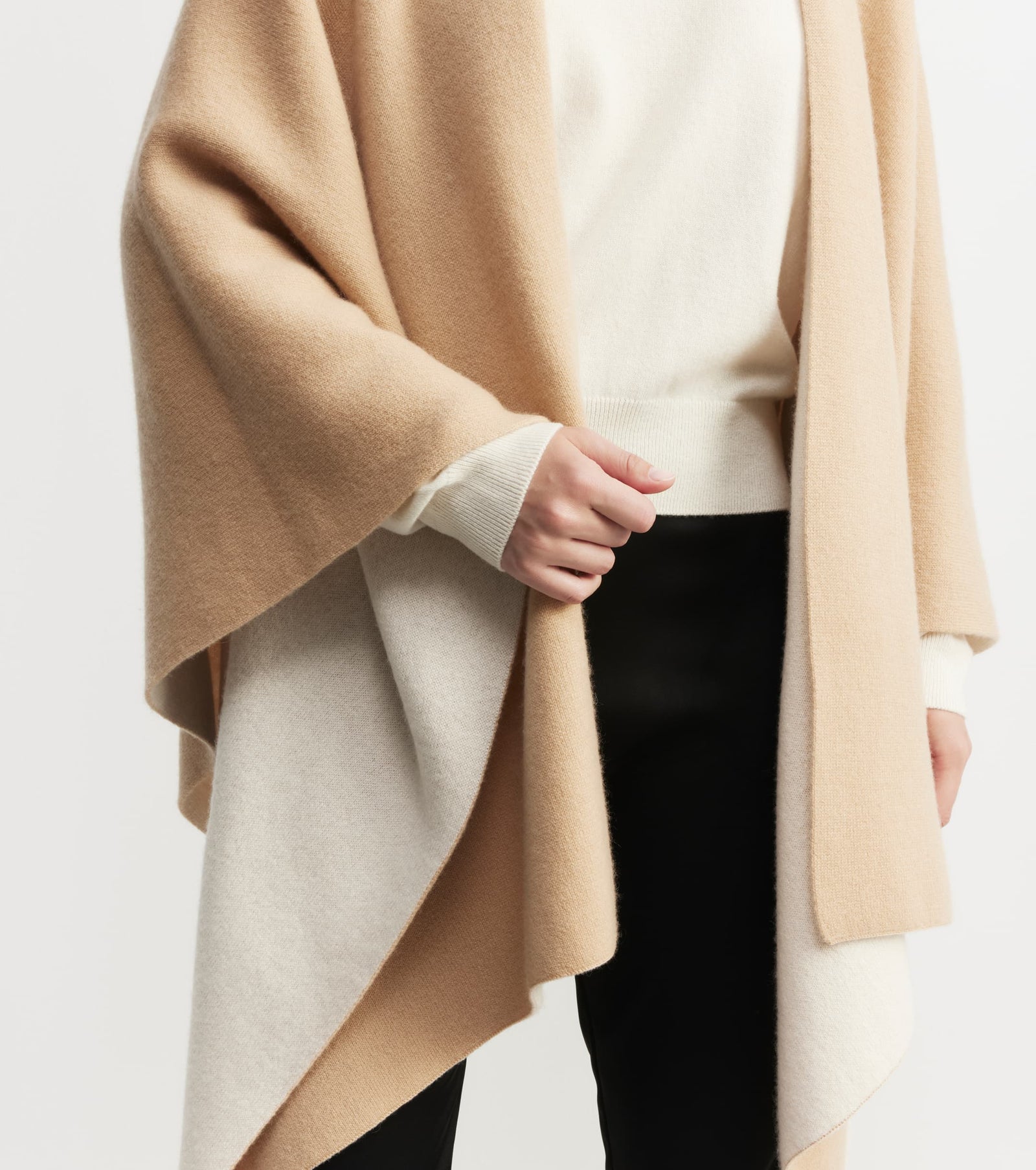 Cashmere Double Sided Cape - Camel/Cream