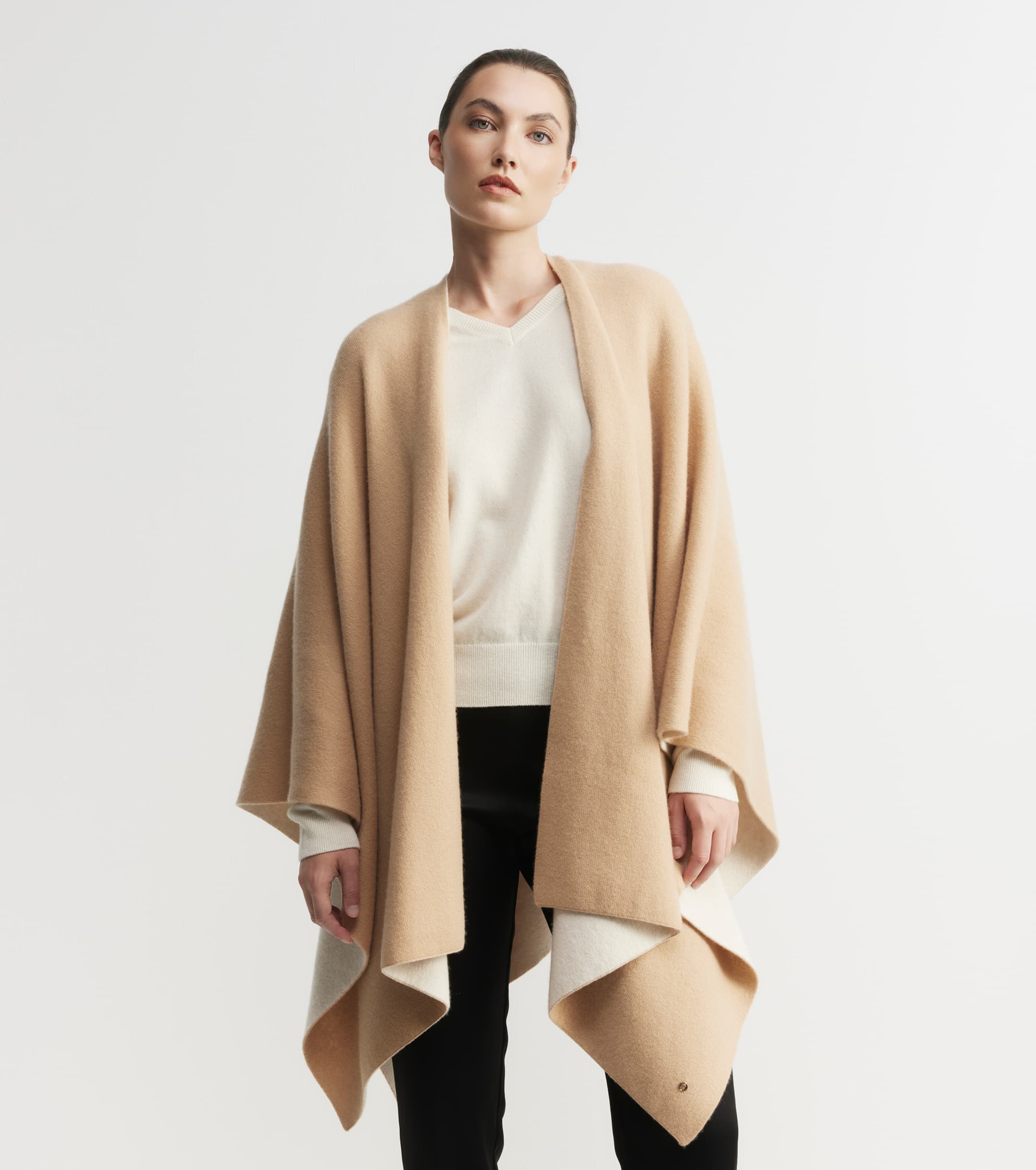 Cashmere Double Sided Cape - Camel/Cream