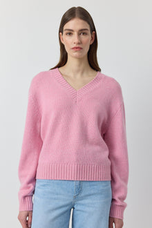  Luxe  Cashmere V Neck Sweater - Pink Melange