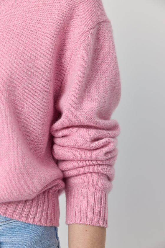 Luxe  Cashmere V Neck Sweater - Pink Melange