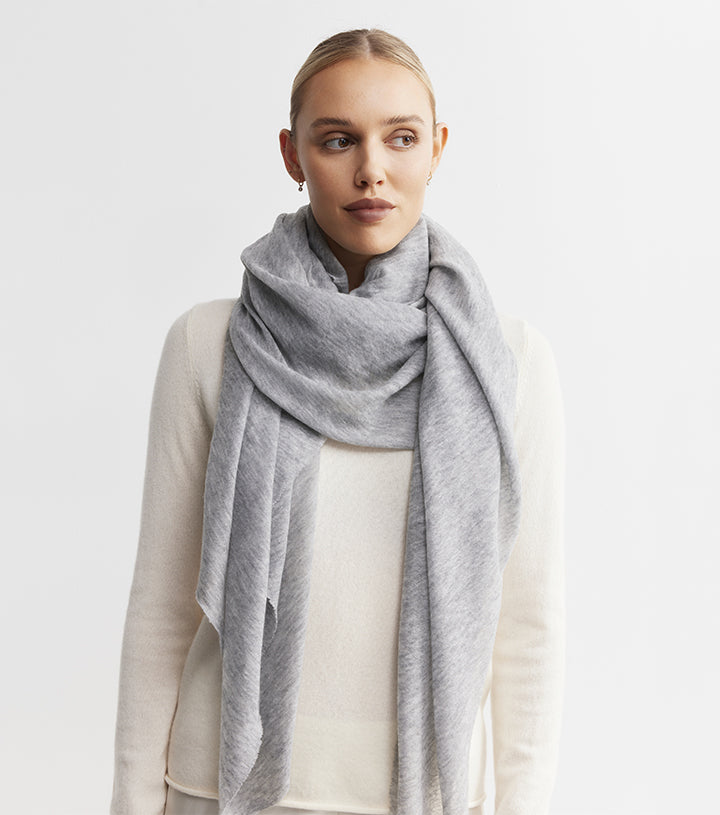 Cashmere Fine Diagonal Wrap - Grey Melange