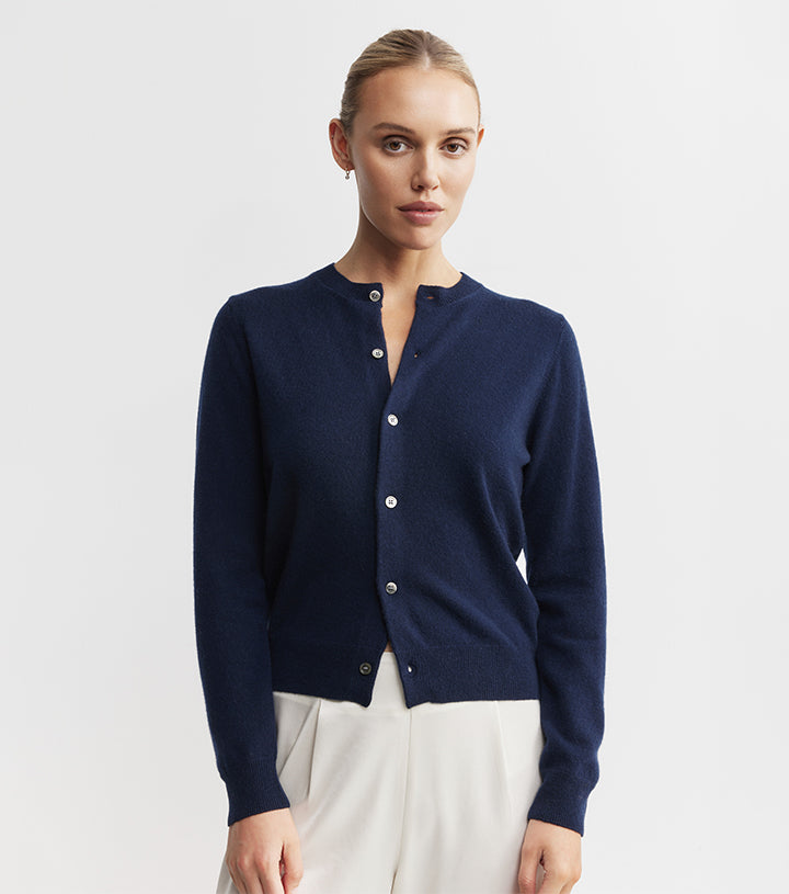 Essential Cashmere Crew Cardigan - Navy