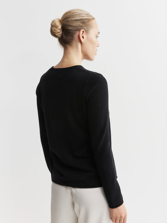 Essential Cashmere Crew Sweater - Black