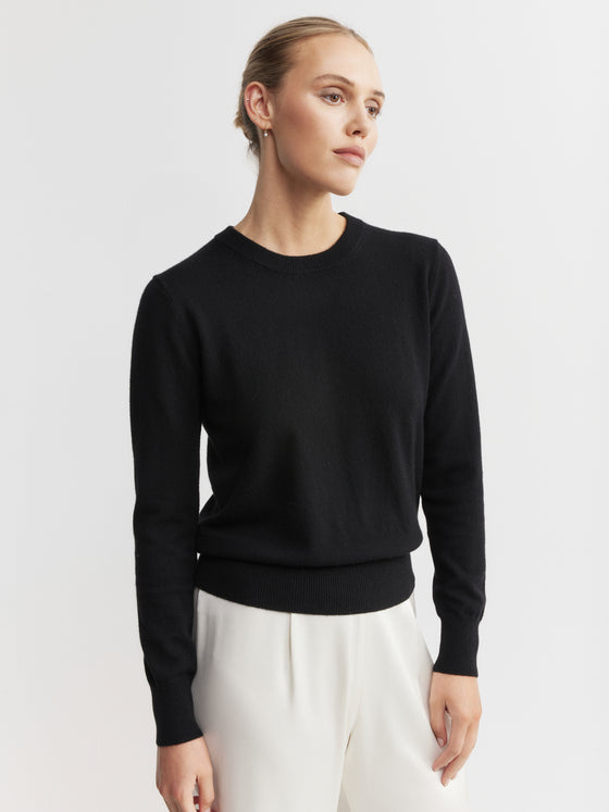 Essential Cashmere Rib Crew Sweater - Black