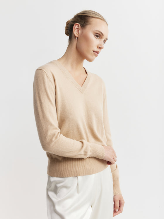 Essential Cashmere Rib V Sweater - Camel