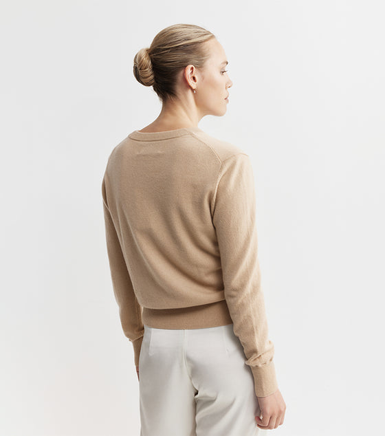 Essential Cashmere Rib V Sweater - Camel