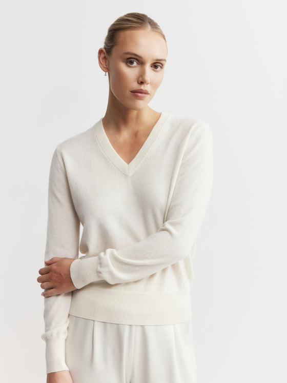 Essential Cashmere Rib V Sweater - Cream