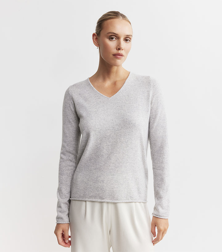 Essential Cashmere V Sweater - Grey Melange